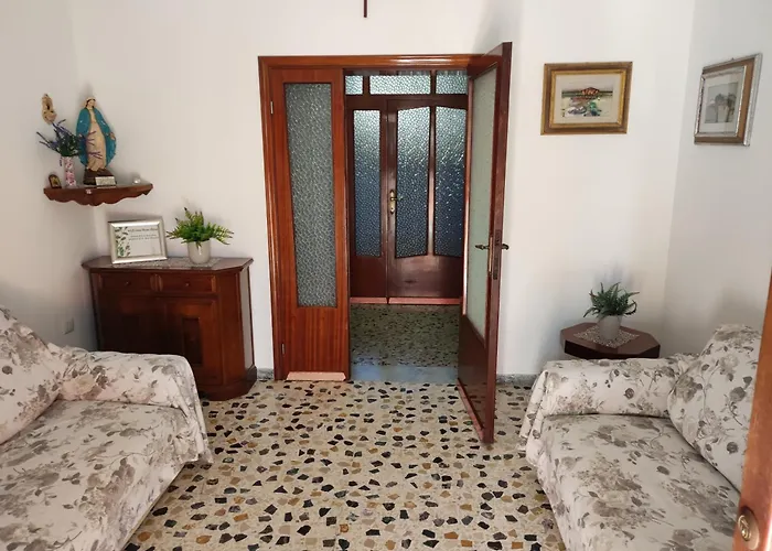 Casa Rosa Anna Daire Martinsicuro